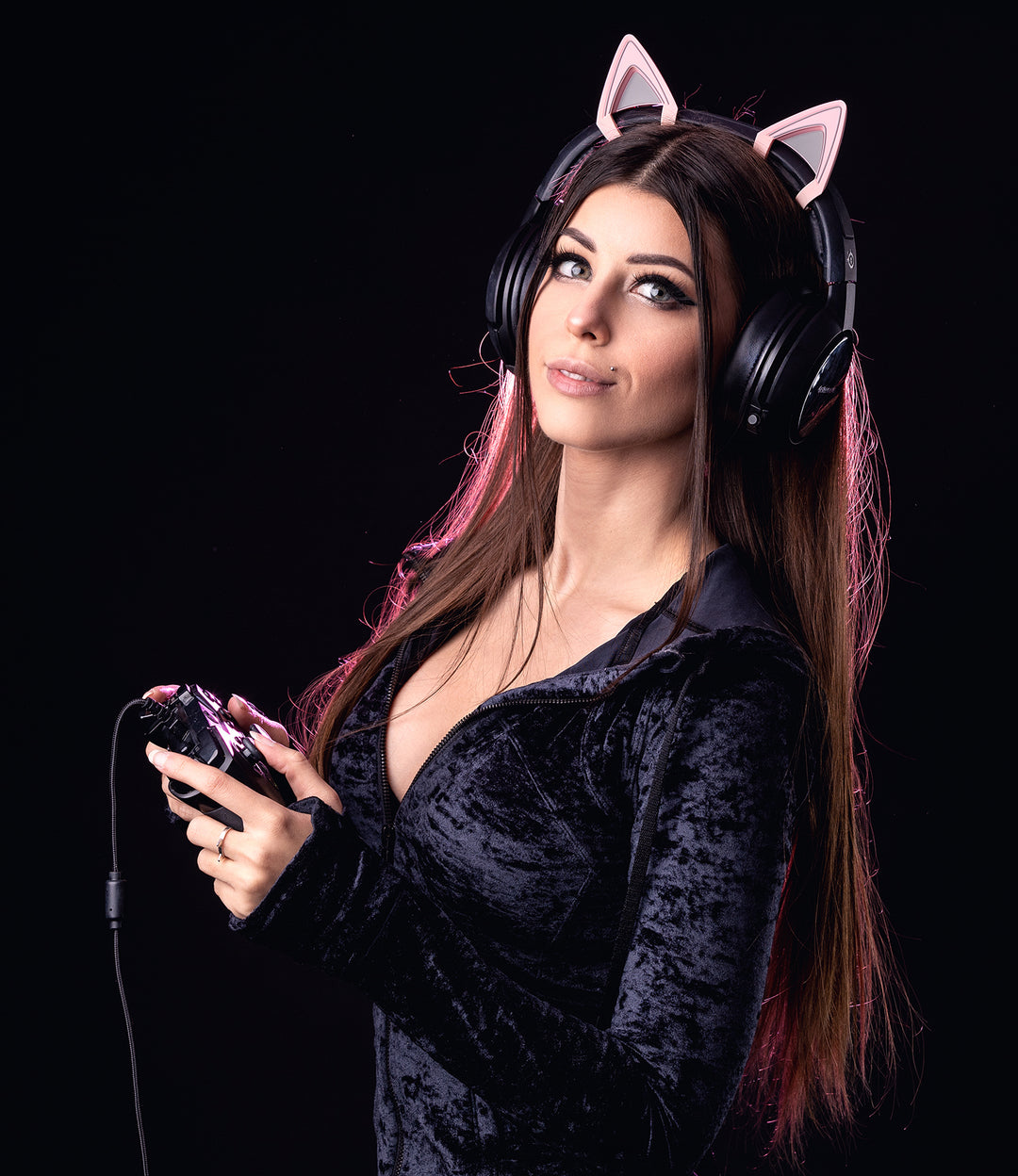 ZombaeBby | Content Creator, Cosplayer, Streamer