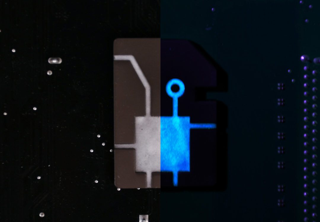 d2 cyberpunk inspired microchip ttrpg dice glowing blue