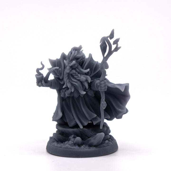 Dwarf Runesage Male Miniature