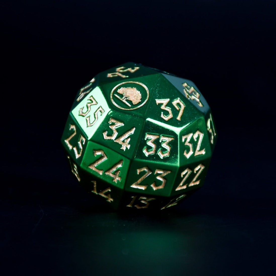 Forest Mana Spindown Metal D40 die with gold numbering