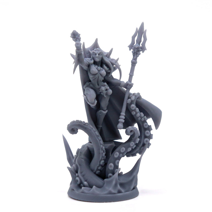 Tidecaller Priestess Miniature
