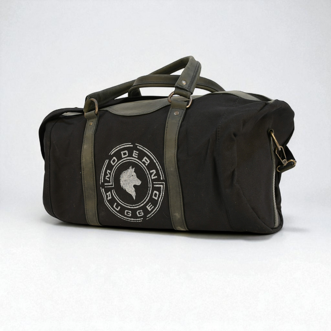 黑色帆布行李袋