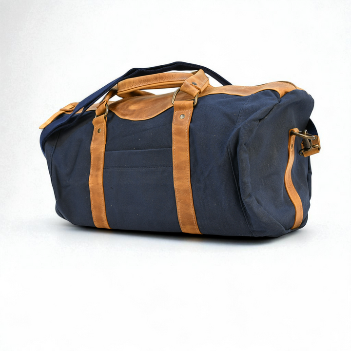 海军蓝色帆布行李袋