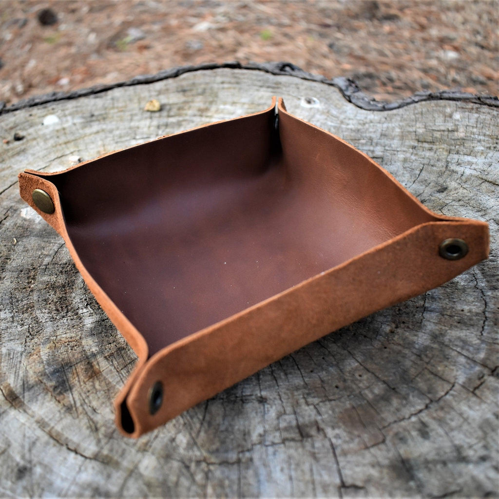 Premium leather dice trays